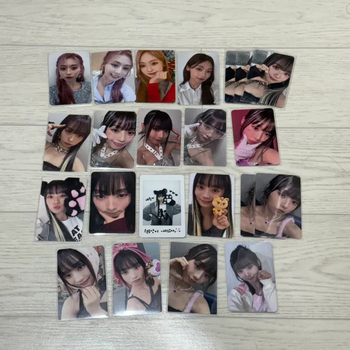 굿데이 시그니처 유니스 럭키 벨 진현주 포카 포토카드 미공포 양도