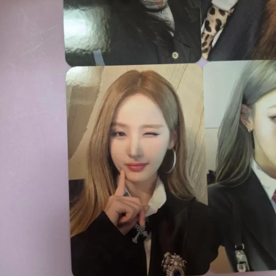 키오프 메이크스타 정장 포카 KISSOFLIFE 키스오브라이프 미공포 5