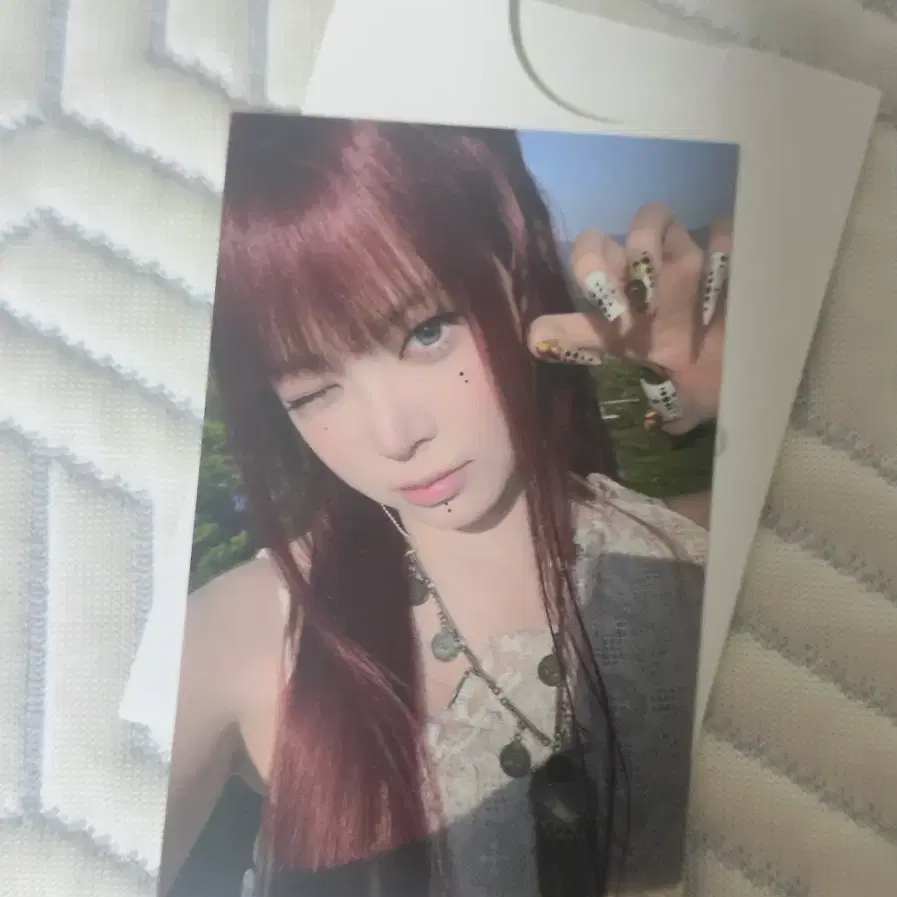르세라핌 홍은채 붐팔라 공방 포카 포토카드 양도