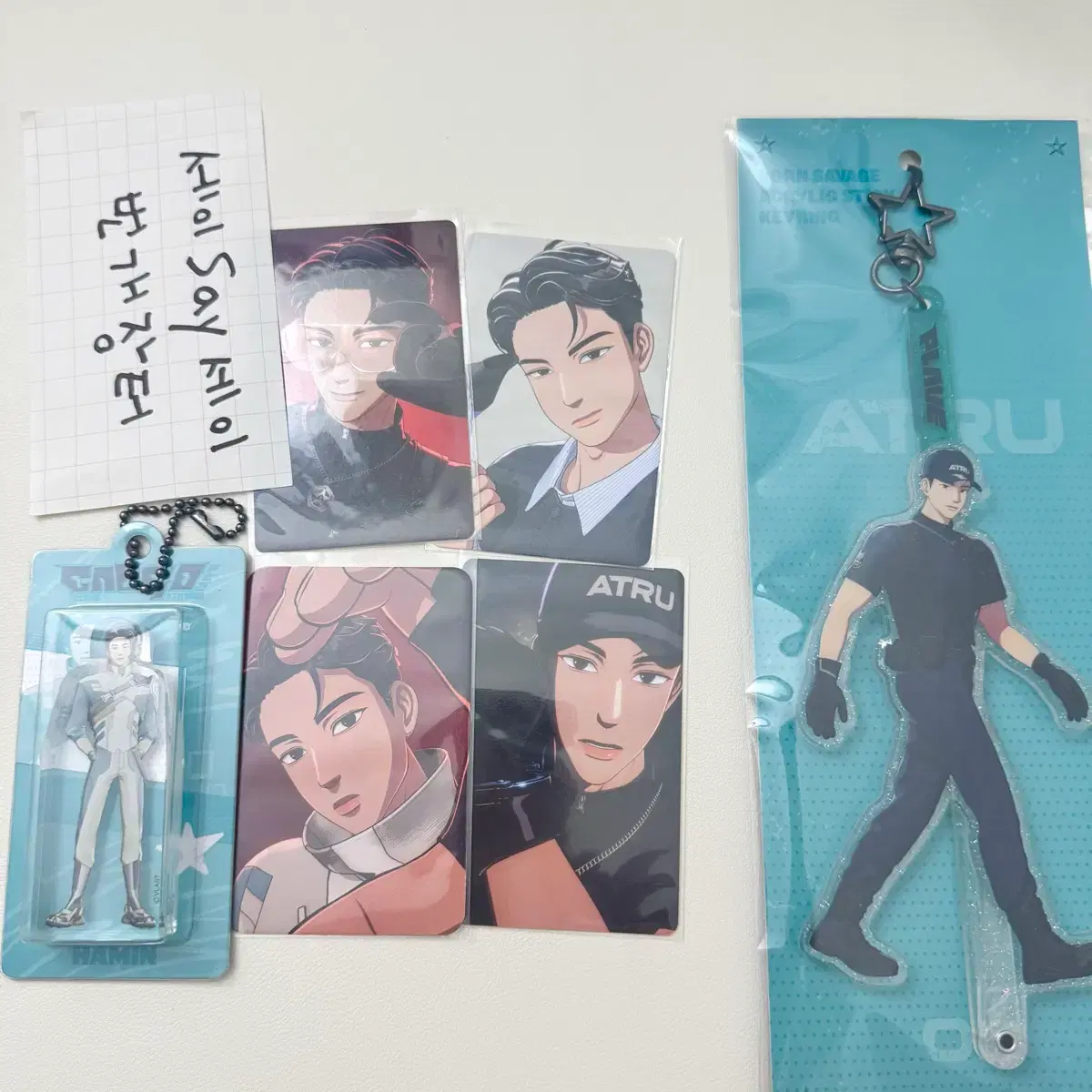 플레이브 하민 아크릴스틱 미니어처키링 미공포 포카 ㅅㅅㄹ포함