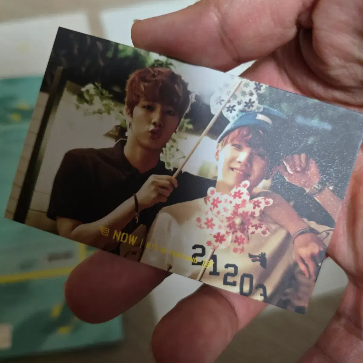 방탄 나우1 윤기 초판포카 포함 풀셋양도.  bts now 1 슈가 석진 4