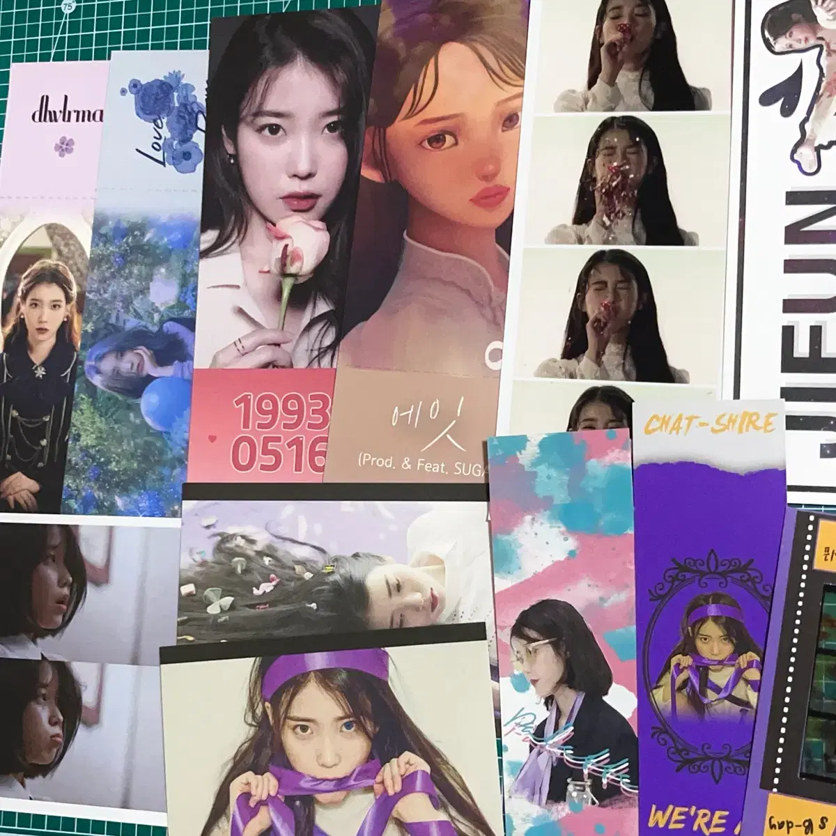 아이유 10주년 띠부 전차스 호텔 델루나 키링 뱃지 스티커 포카 엽서 5