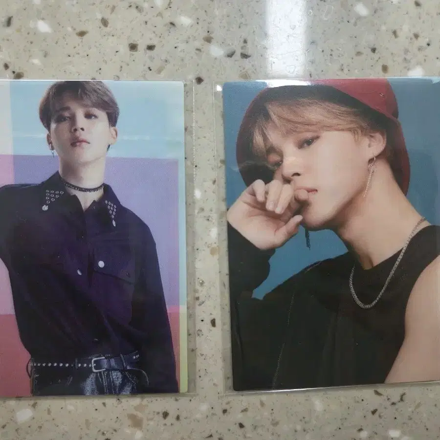 방탄소년단 더 베스트 일본 앨범 유니버셜한정판 지민 포카 판매해요