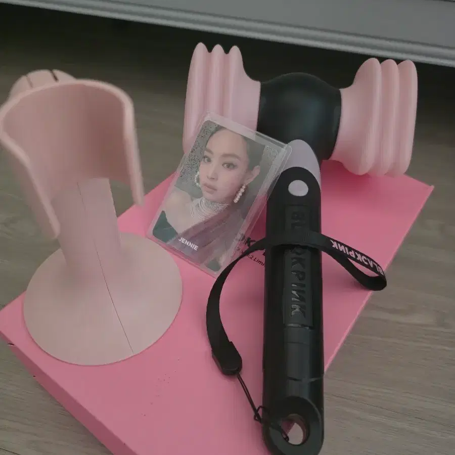 블랙핑크 응원봉 + 제니 포토카드