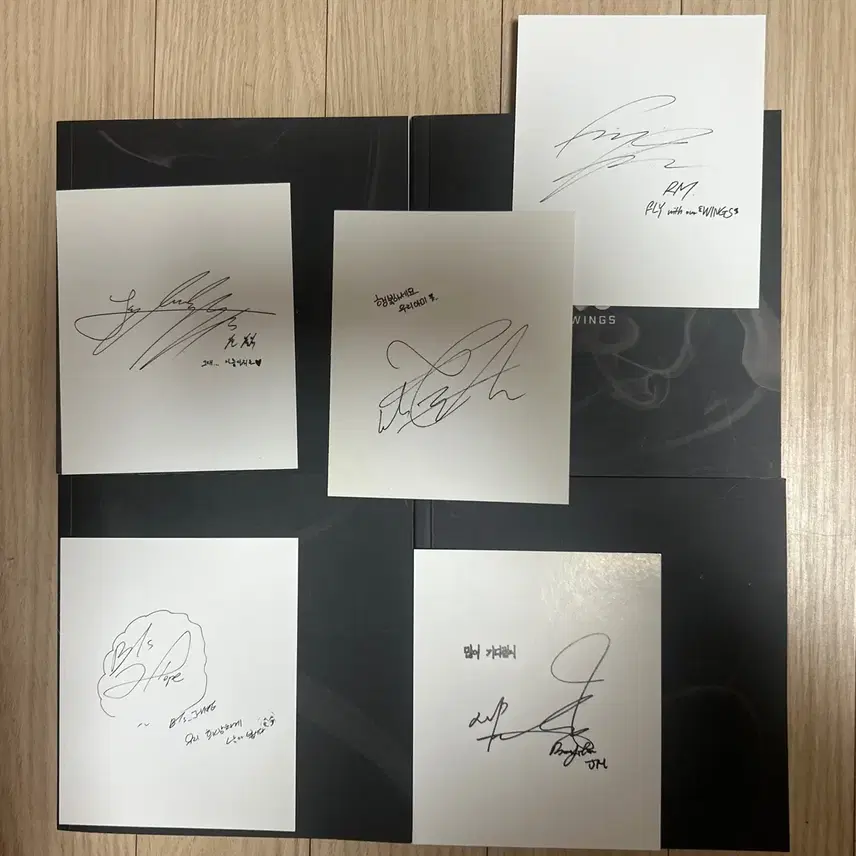 방탄소년단 윙즈 앨범 포토카드 포함(지민 뷔 정국 제이홉 알엠) 2