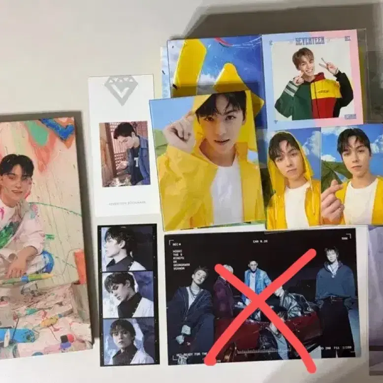 세븐틴 버논 음신, 페더썬 캐럿반, 2018 시그 포카 등 여러 구성품