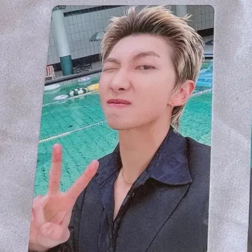 방탄 남준 아리랑 일본 한정 럭드 포카 판매 일본 위버스 알엠