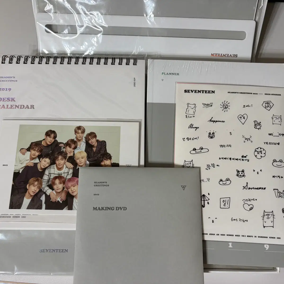 세븐틴 2019 시즌그링팅 시그 포카 원우 제외 풀구성 3