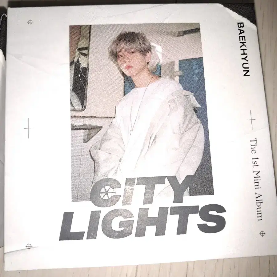 백현 CITY LIGHTS 1집 미니앨범 포토카드 2