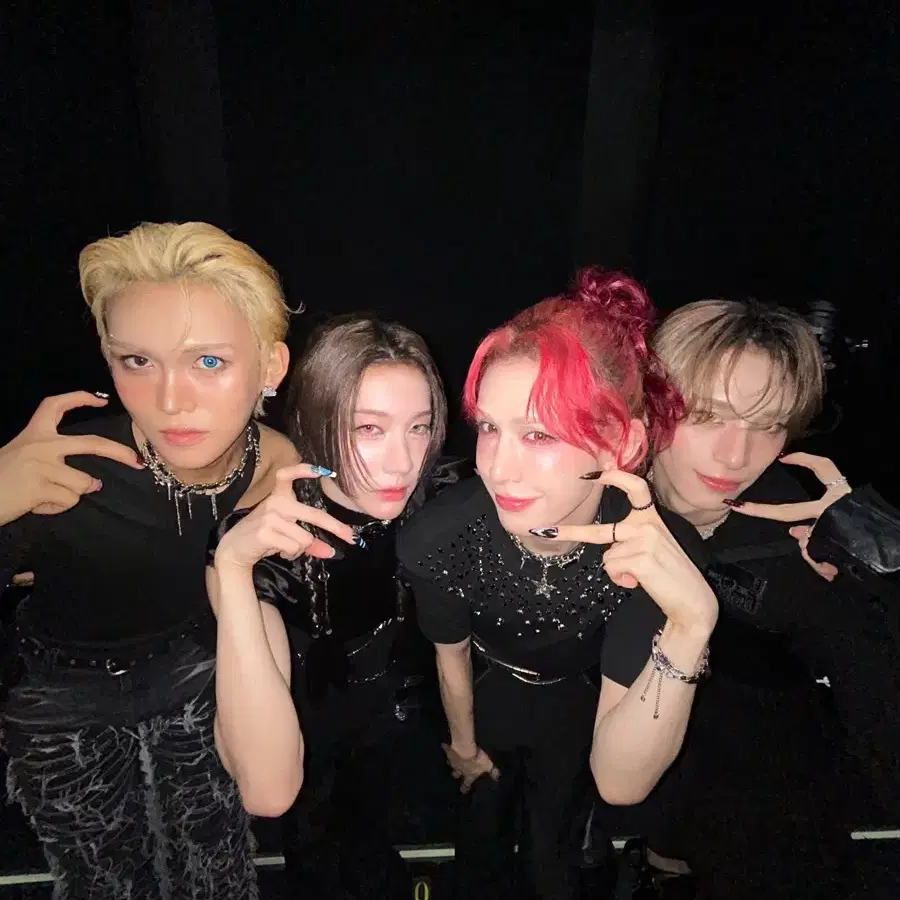 XLOV 루이 폴라로이드 폴라 RUI MD 포카 2