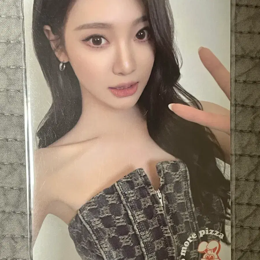 닝닝 노모어피자 포카