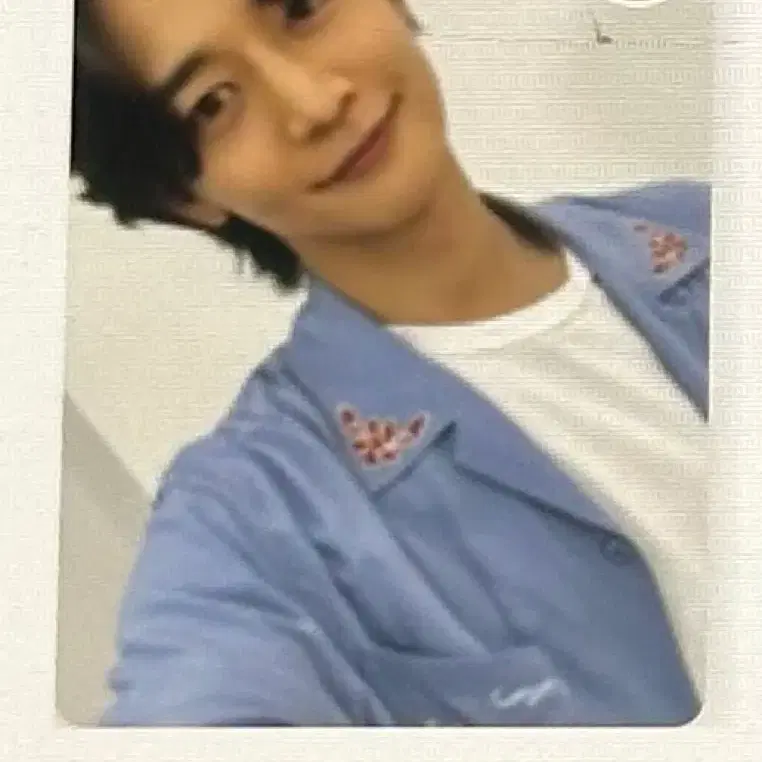 QQ뮤직 큐큐뮤직 샤이니 온유 진기 민호 포카 판매합니다 2