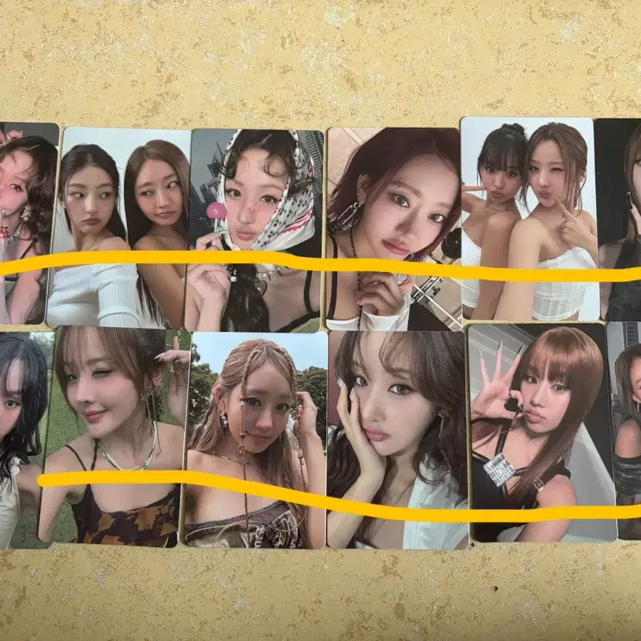 키스오브라이프 쥴리 나띠 벨 하늘 포토카드 뒤에 두장 더 있어요 3