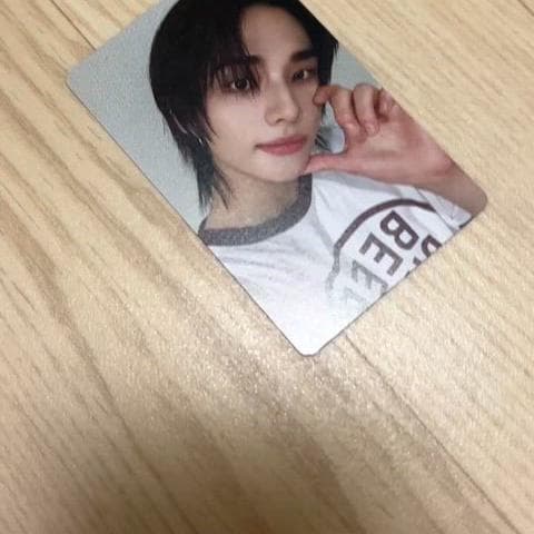 스트레이키즈 현진 포카 hmv 에이트 도미네이트 ate 2