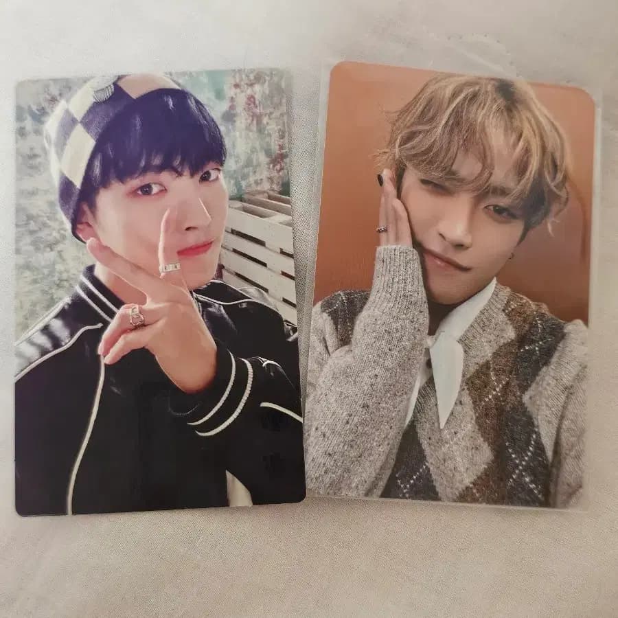 에이티즈 홍중 시그 포카