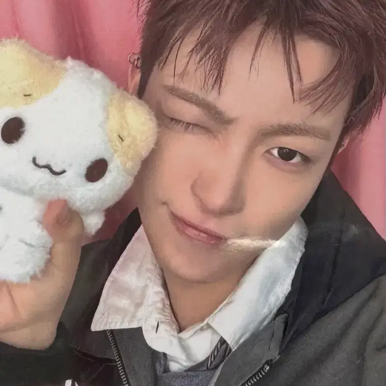 에이티즈 팝업 홍중 특전 3