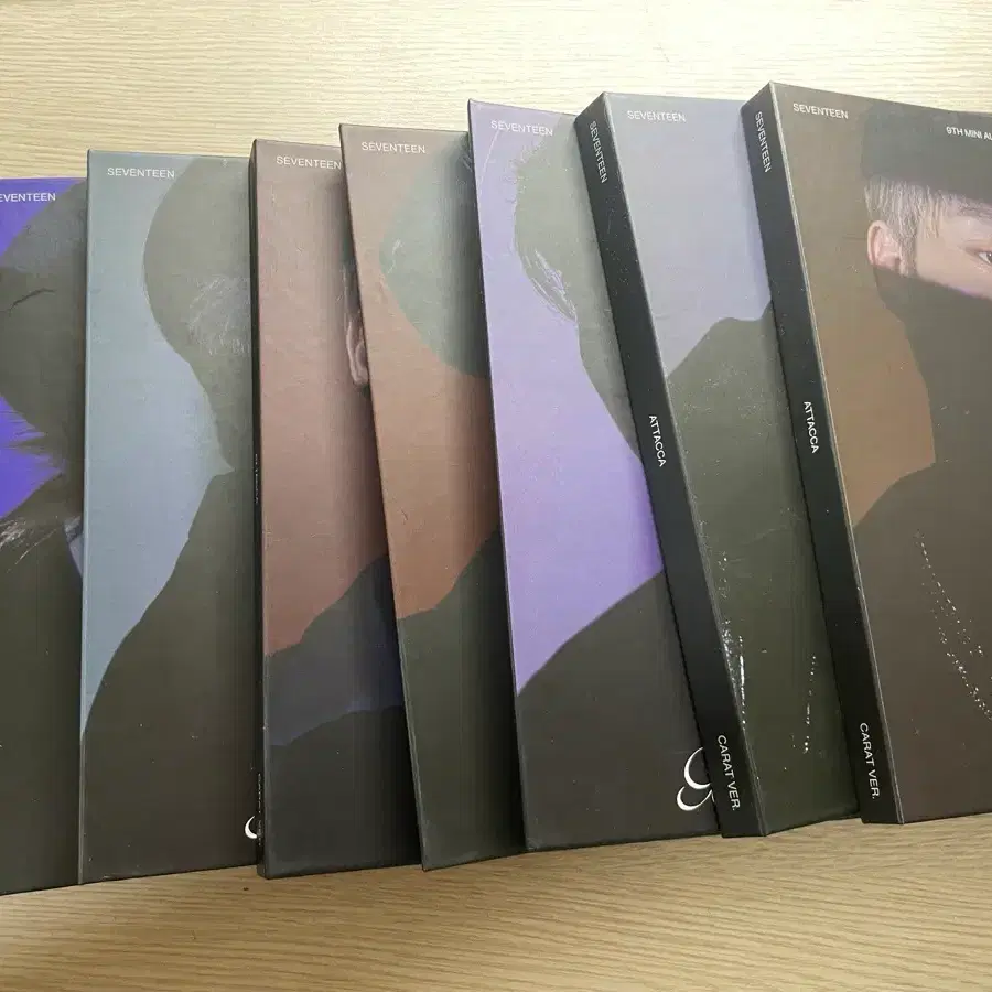 세븐틴 포카 바인더 판매합니다