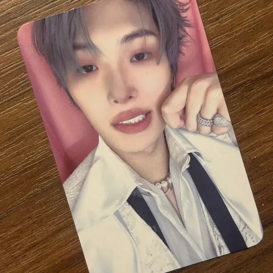 에이티즈 BAD 팝업 트레카 포카 민기