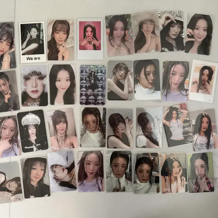 아이들 소연, 미연, 민니, 우기, 슈화 포카