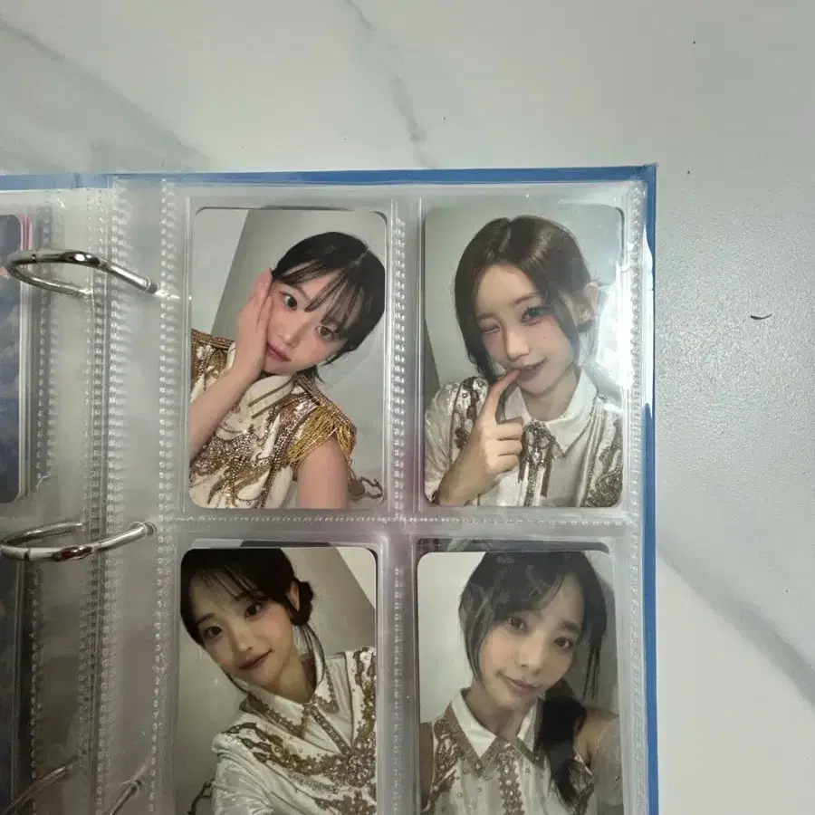 (SET)QWER 쿠알라룸푸르 락케이션 입장 포카 3
