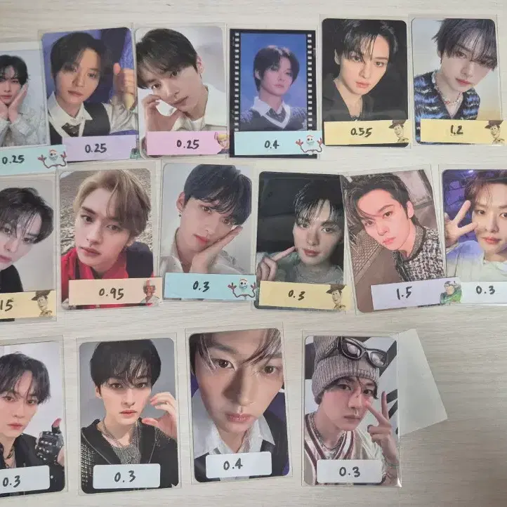 스트레이키즈 포카 양도합니다.)방찬리노창빈현진한필릭스승민아이엔 2