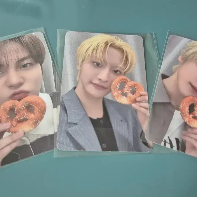에이티즈 GOLDENHOUR.5 애플뮤직 카페 특전 포카 성화 윤호 종호