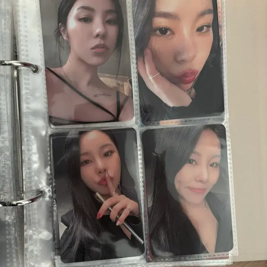 휘인 redd 포카 2