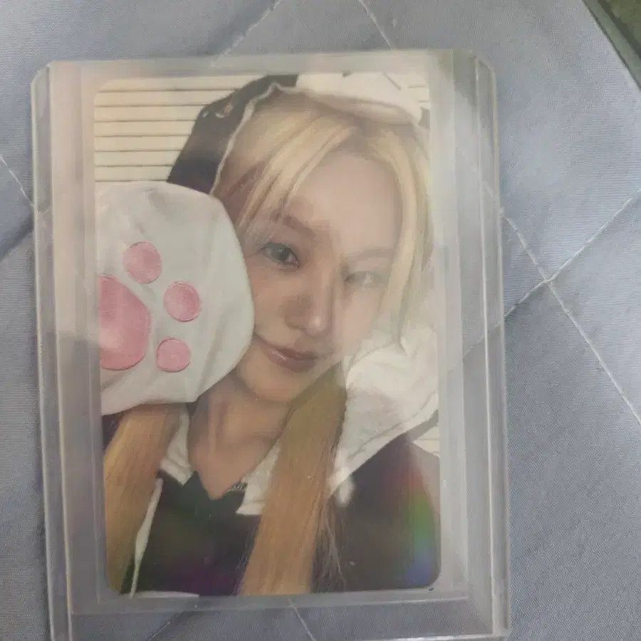 예지 유나 스타리버  포토카드 팝니다.