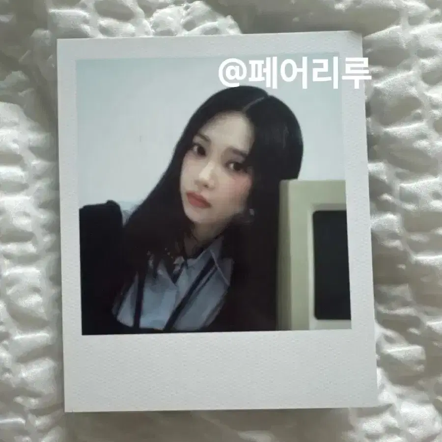 에스파 카리나 2025시즌그리팅 특전 폴라로이드 1