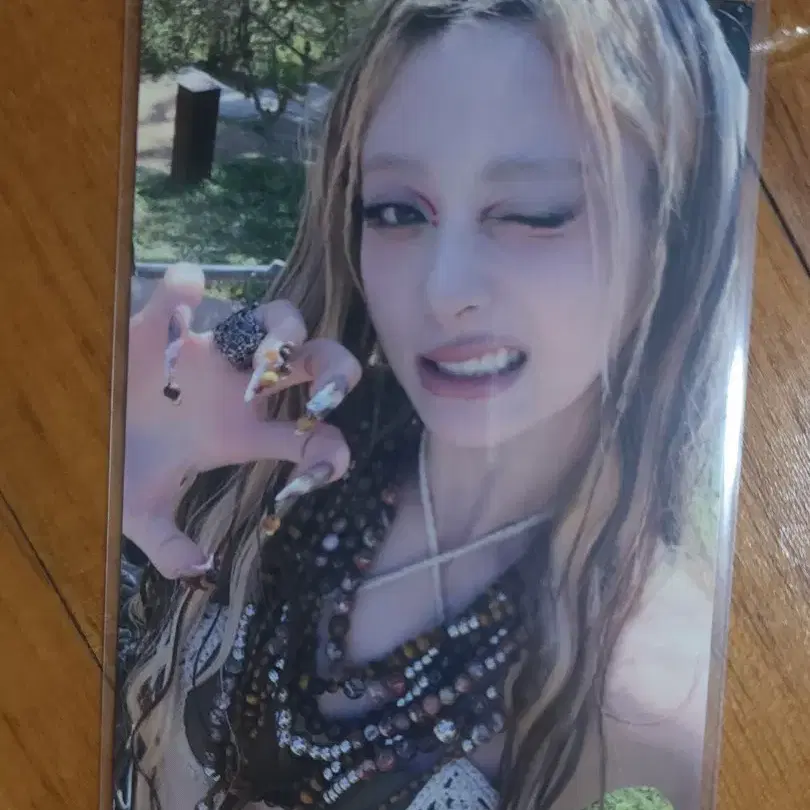 [판매] 르세라핌 허윤진 붐팔라 공방포카