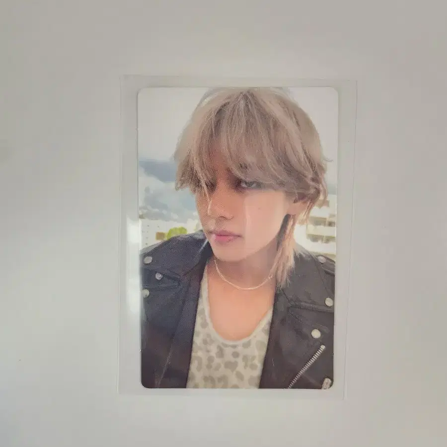 뷔 Layover 포카 1