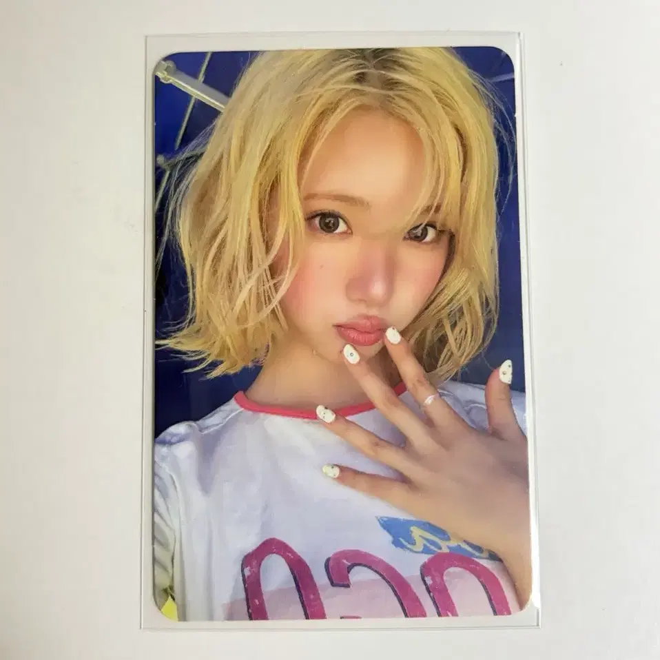 최저가)하투하 지우 레몬탱 (레몬 비치 ver) 앨범 포카 1