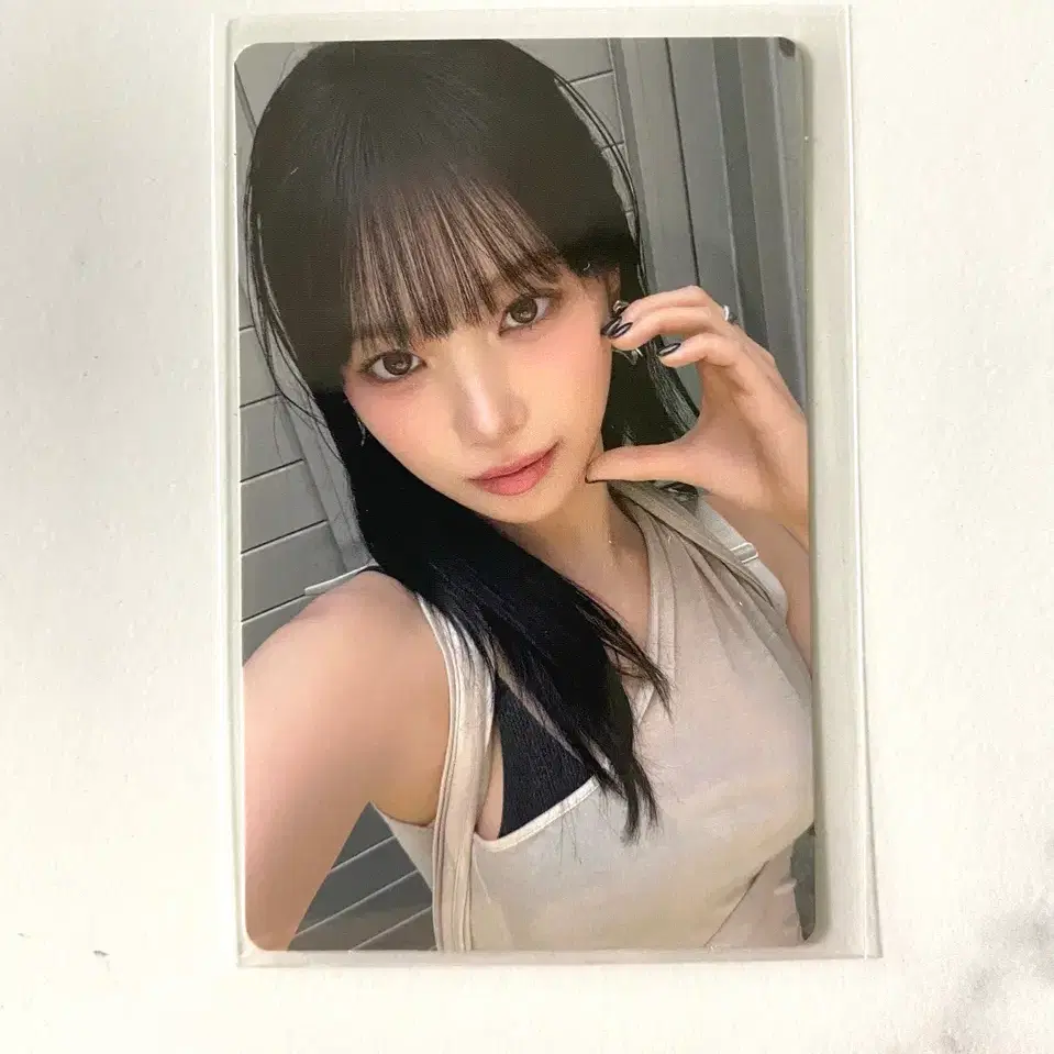 르세라핌 김채원 pureflow 위버스럭드2차 1장 채원 포카 분철