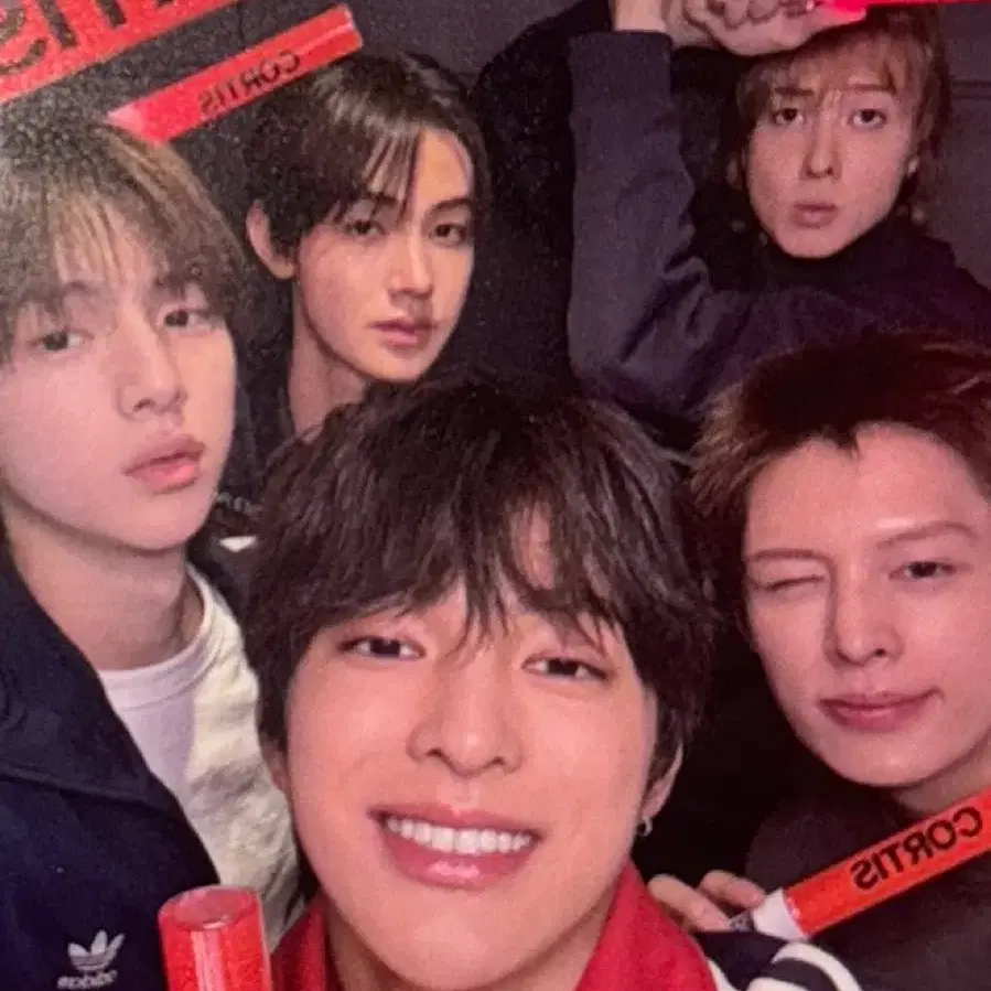코르티스 레드레드 릴리즈파티 포카 cortis redred 릴파 양도