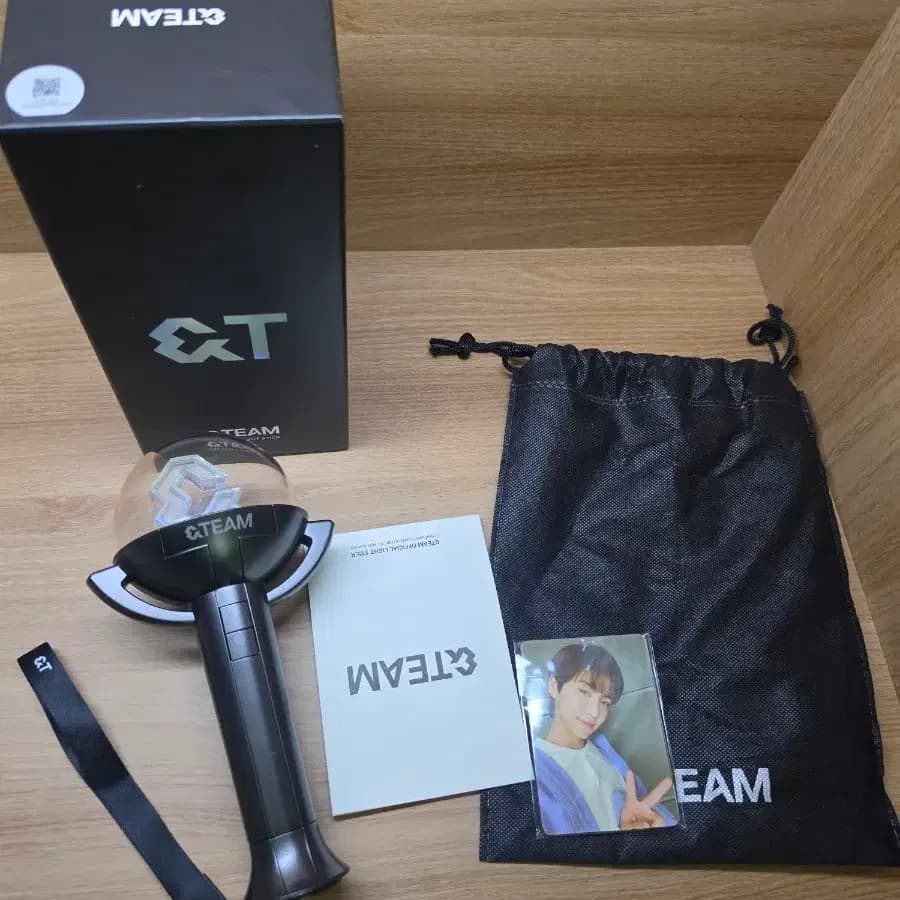 앤팀 &team 르네봉 루네봉 응원봉 포토카드 포카 1