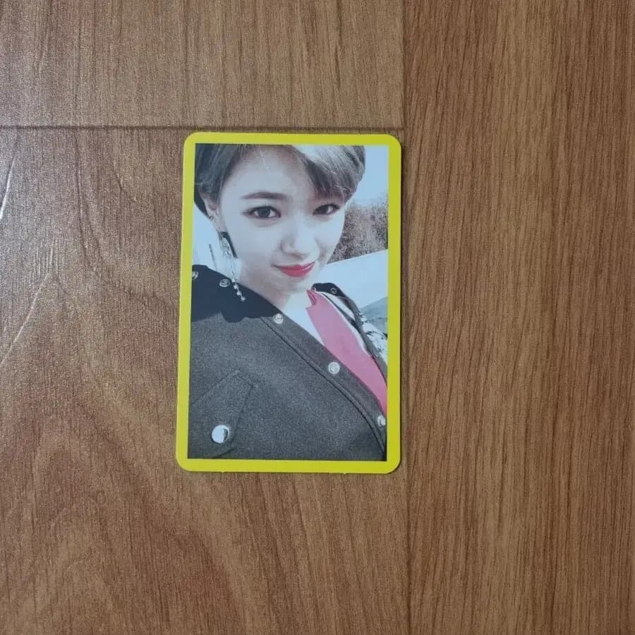 트와이스 낰낰 옐로우 정연 포토카드 (포카)