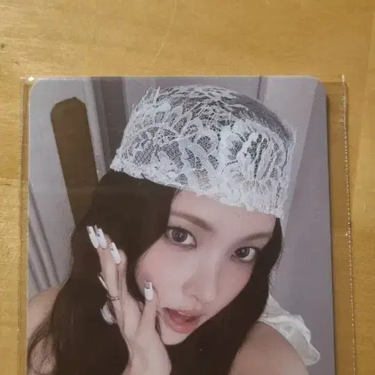 아일릿 뮤직플랜트 럭키드로우 윤아 포카