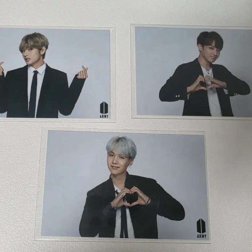 방탄 BTS 윙즈 파이널 아미부스 슈가,뷔,정국  포카 양도 1