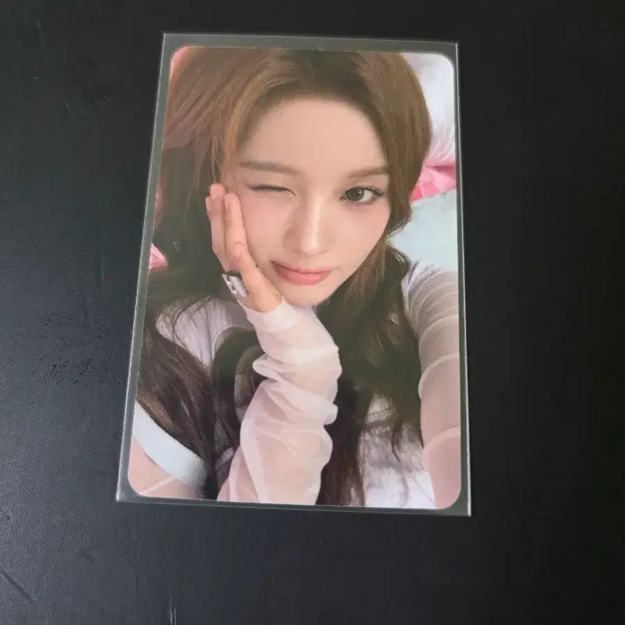 엔믹스 설윤 시그 예사 특전 포카 1
