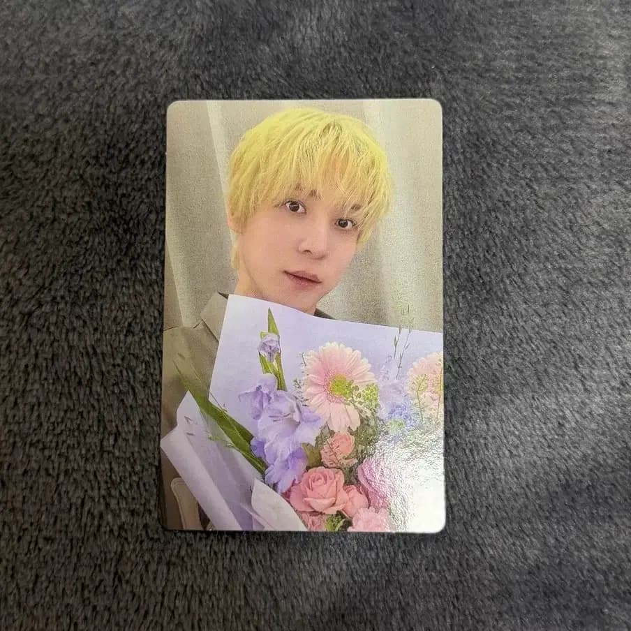 에이티즈 윤호 톡톡 꽃다발 미공포 골든아워5 1
