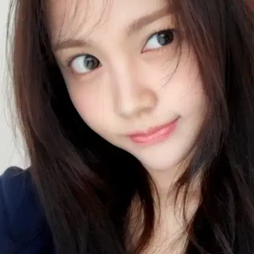하츠투하츠 카르멘 포카 삽니다 하투하 지우주은유하스텔라예온이안에이나