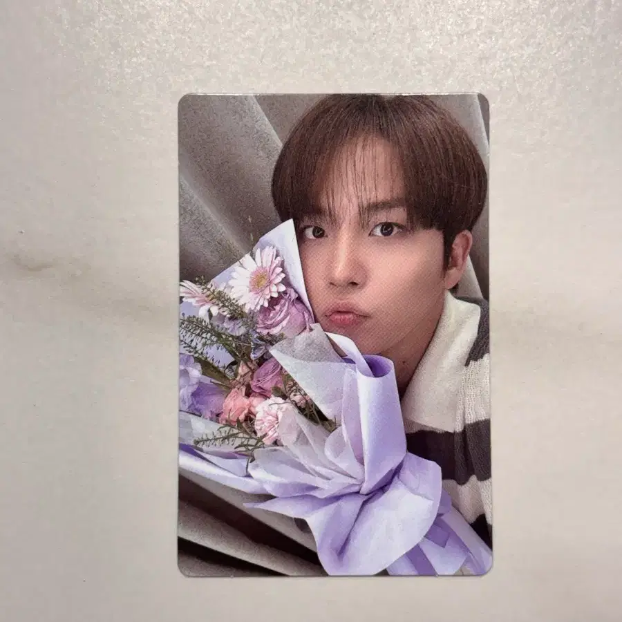 에이티즈 종호 골든아워5 TOKTOQ 특전 포토카드 꽃다발 1