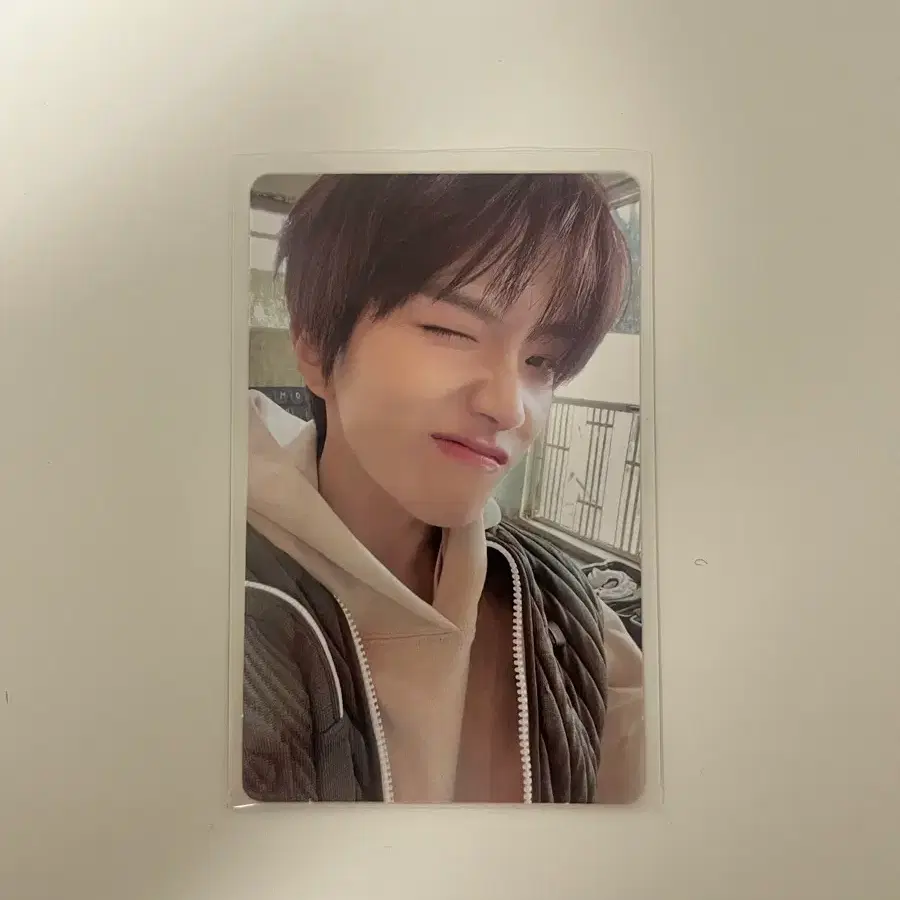 보이넥스트도어 who! 사웨 럭키드로우 운학 미공포 특전 포카 1